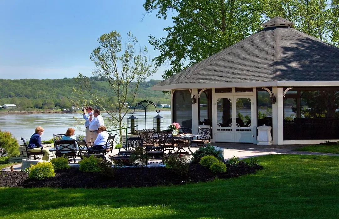 Riverside Inn Bed And Breakfast, Wedding Venue & Events-1